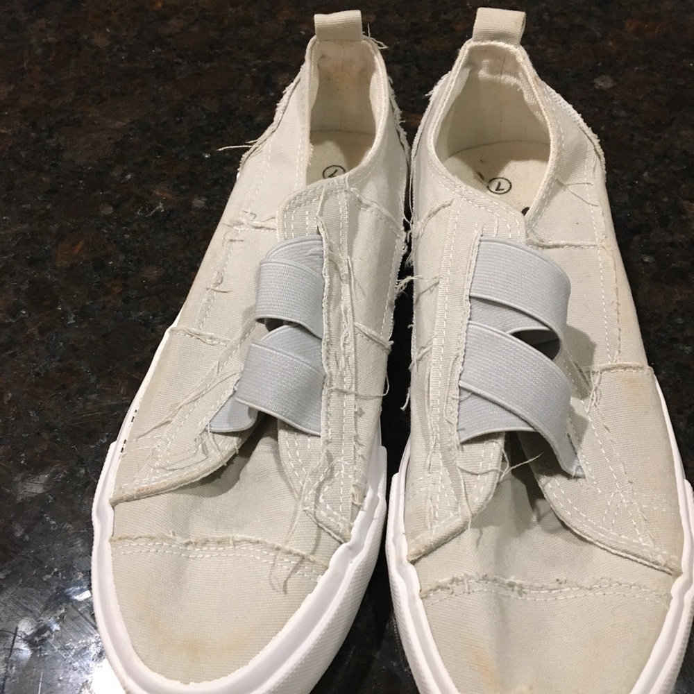 Casual Cream Slip-On Sneakers